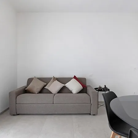 Apartment Le Dodici Porte - Porta Maggiore 11 By District *